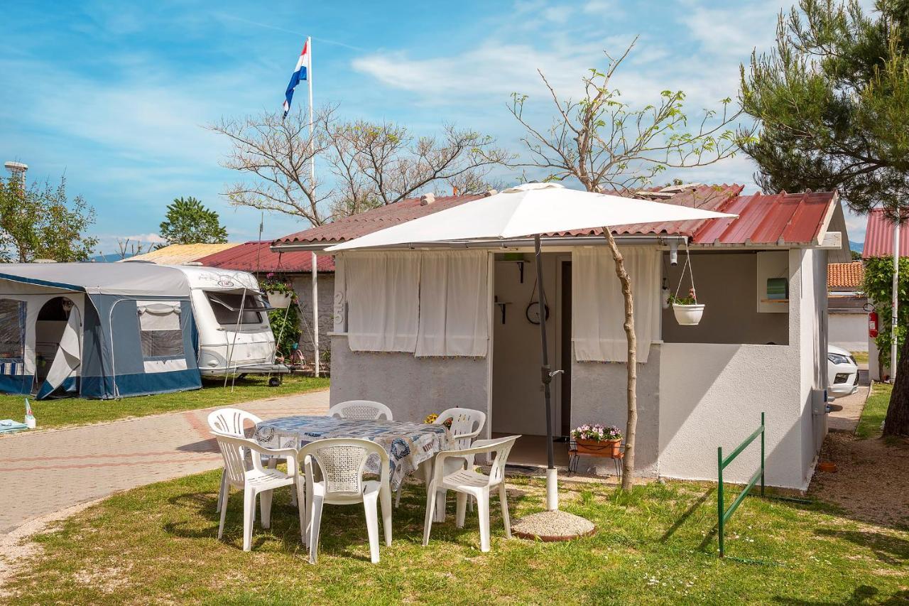 Camp Mali Bungalow Baška Dış mekan fotoğraf